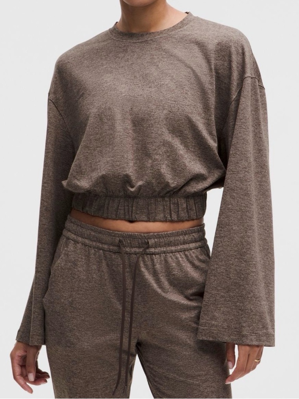 Lululemon Cropped Elastic-Hem Sweatshirt in Brown